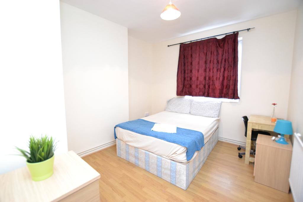 Buttsbury Road, Ilford, Redbridge, IG1 2PN