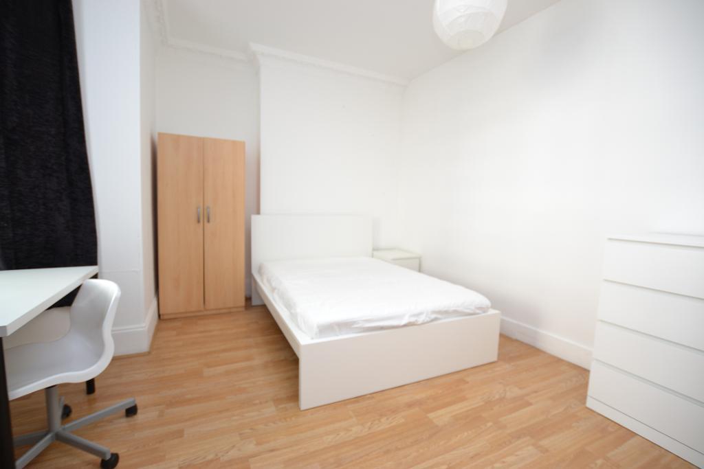 Burdett Road, Mile End, London, E14 7DQ
