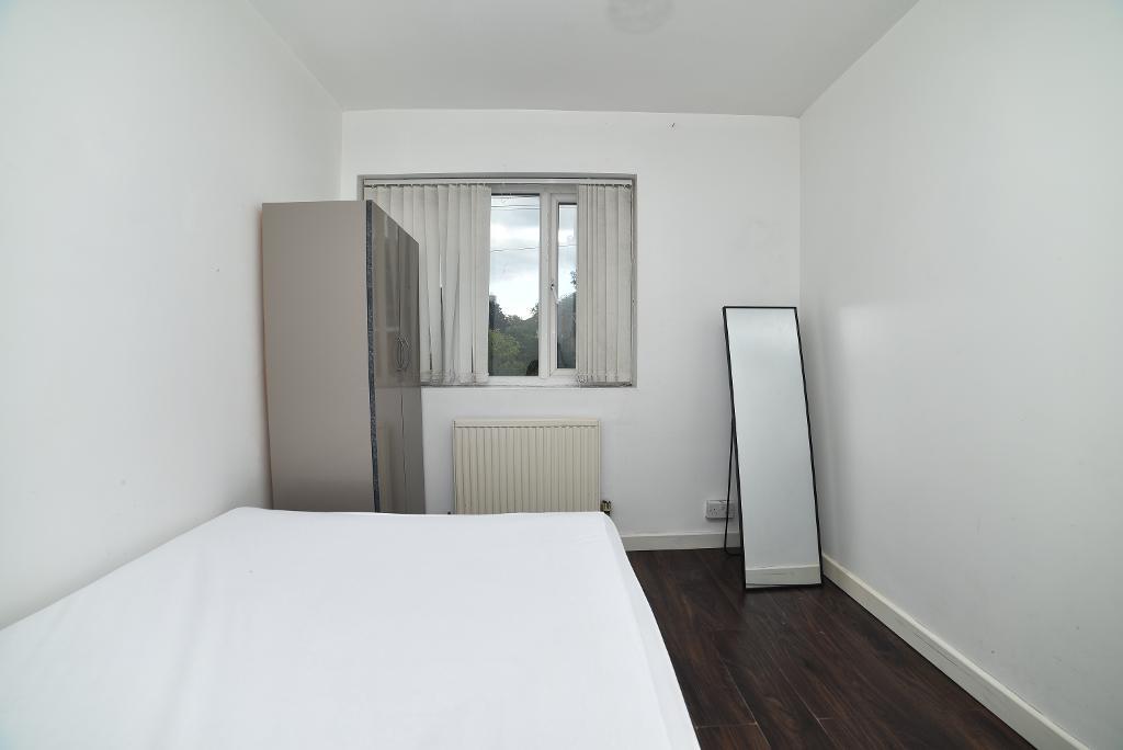 Carbis Road, London, E14 7TH