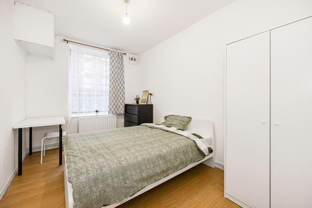 Shadwell Gardens, London, E1 2QQ