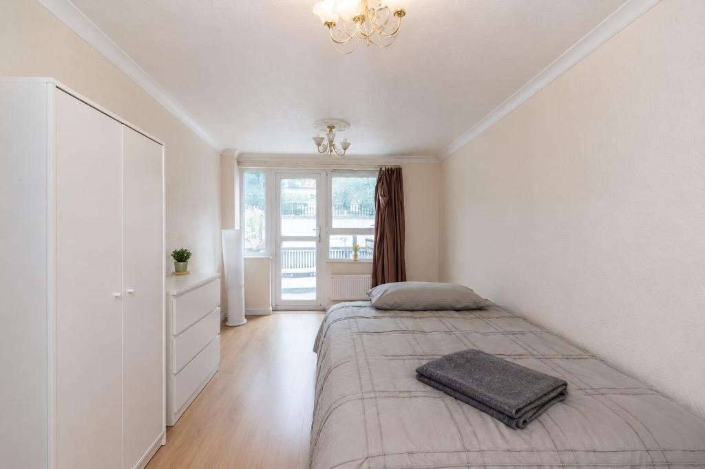 Ackroyd Drive, London, E3 4AS